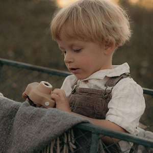 Цифровая камера Mrs. Ertha "Cam Cam Flower Buds", мириада цветов с ореховым